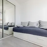 Klifowa 81